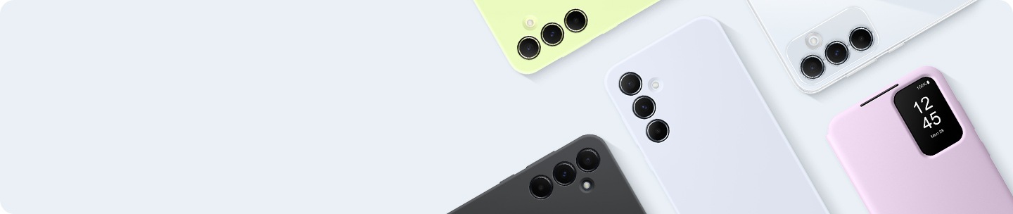 Les appareils Galaxy A35 5G portent des coques de différentes couleurs.