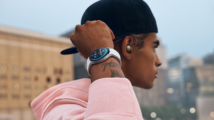 Samsung Galaxy Watch 4 Classic | Samsung LT