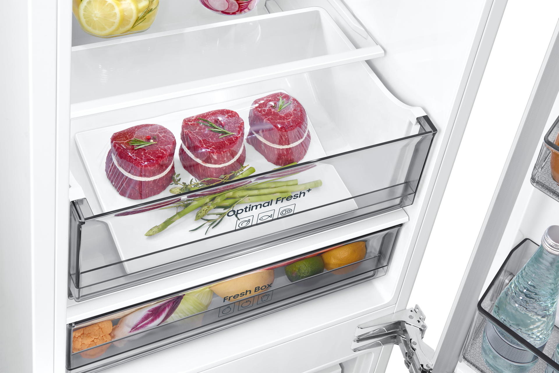 BRB80F Bottom Mount Freezer with Twin Cooling Detail8 White 