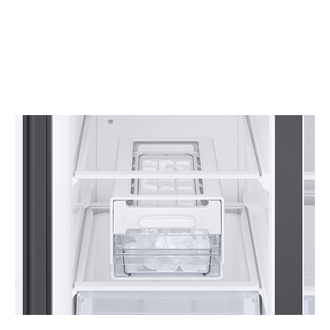 detail-twist-ice-maker Black