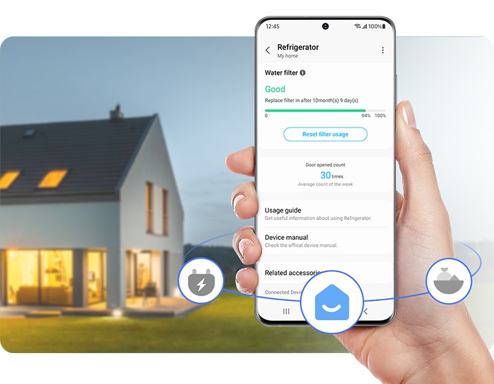 A person is using SmartThings Home Care and verifies the use of the water filter.