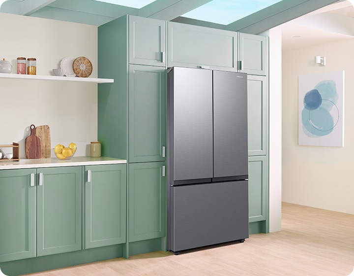RF6500C is installed in a modern kitchen.