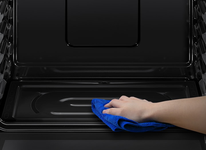 Easy cleaning and resistant interior