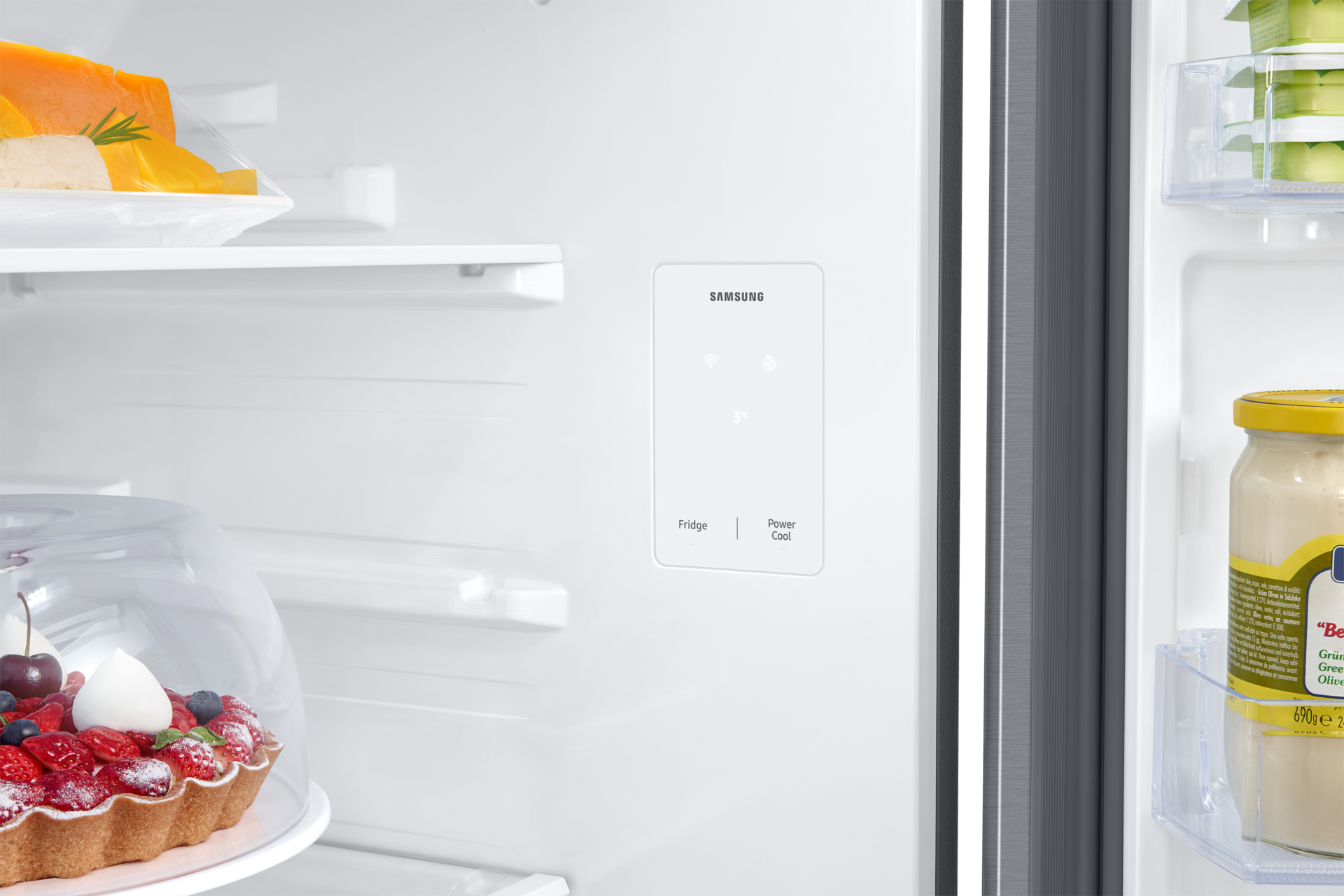 detail-internal-display Silver