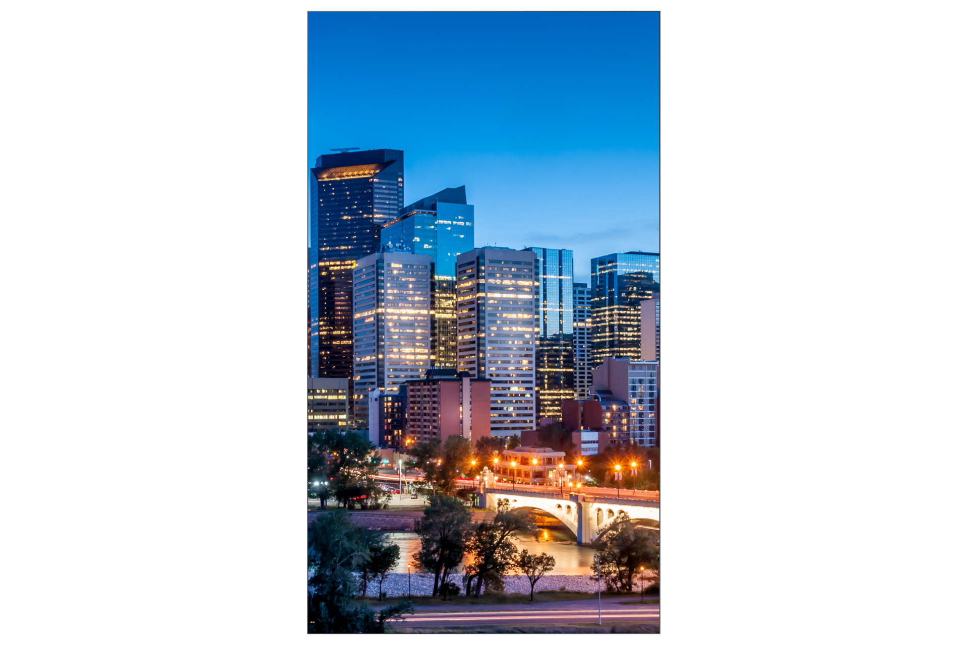 VMC-E Extreme Narrow Bezel Video Wall Vertical Black 