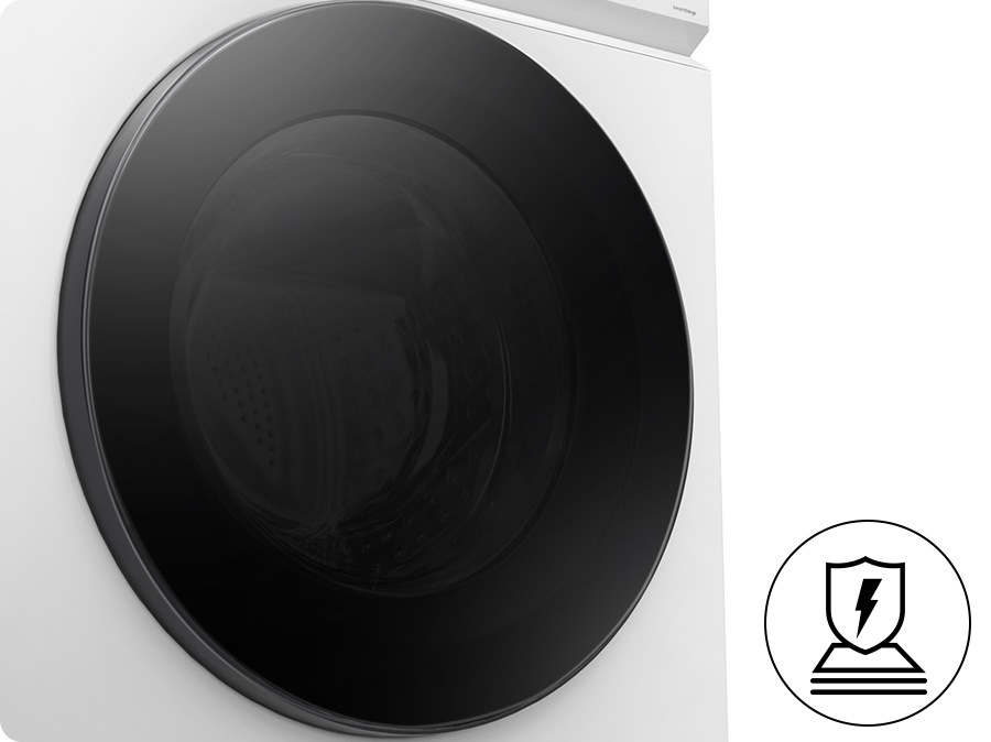 Tempered Glass Door of washing machine with a view of the inside. The Icon shows strength and durability.
