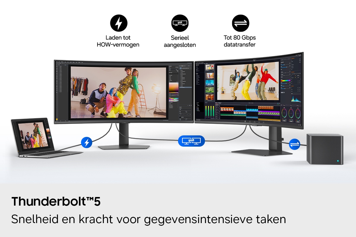 Thunderbolt™5. Snelheid en kracht voor gegevensintensieve taken. Twee monitors zijn in serie geschakeld. De ene monitor is op een laptop aangesloten, waarbij is te zien dat deze tot 140 W oplaadt, terwijl de andere monitor op een pc is aangesloten en een gegevensoverdrachtsnelheid tot 80 Gbps laat zien.