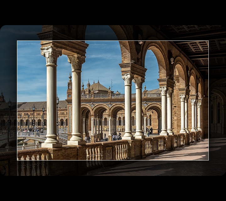 An image of a historical landmark appears crisp and clear thanks to its enhanced color contrast.