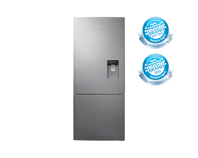 Front view of the Samsung 424L Bottom Mount Fridge (SRL446DLS) in Metal Silver colour.