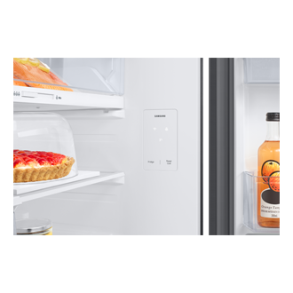 [détá~íl-íñ~térñ~ál-dí~splá~ý Blá~ck]