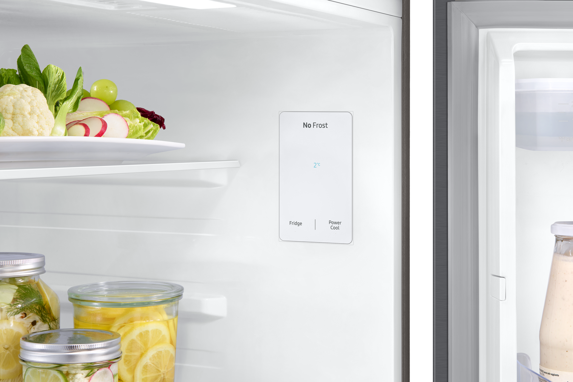 detail-internal-display Silver