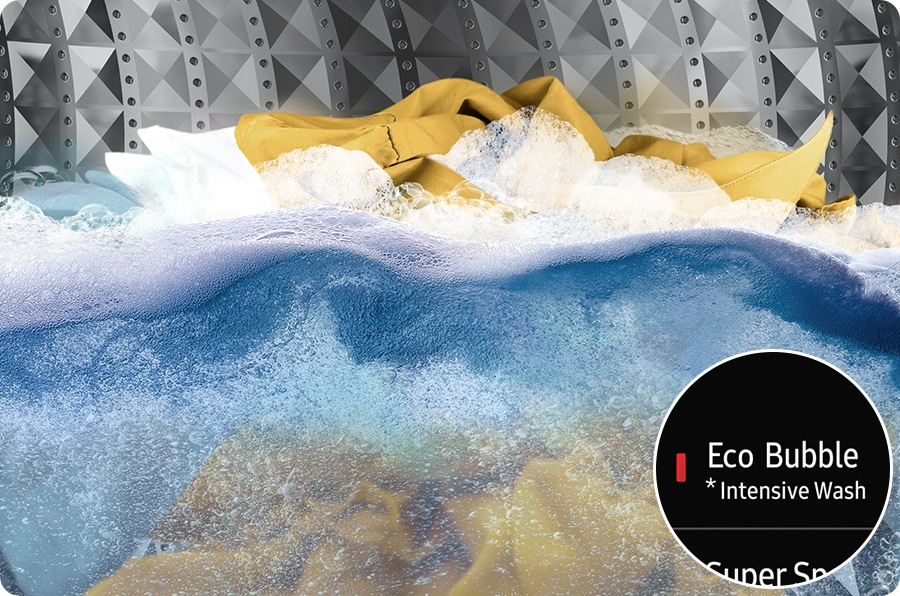Using the Intensive Wash of the Eco Bubble course, clothes are being washed clean with detergent mixed water.