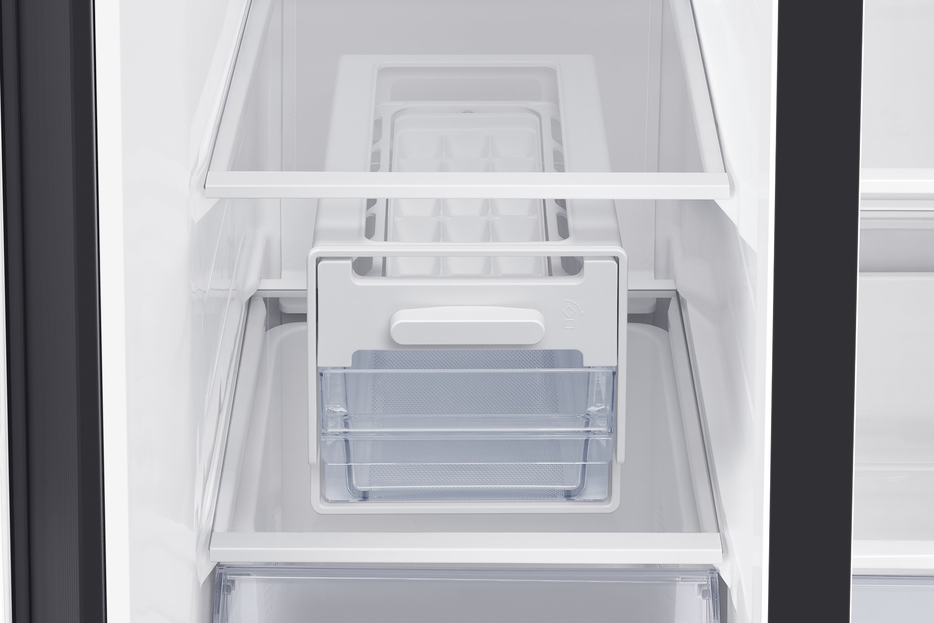 detail3-icemaker Black