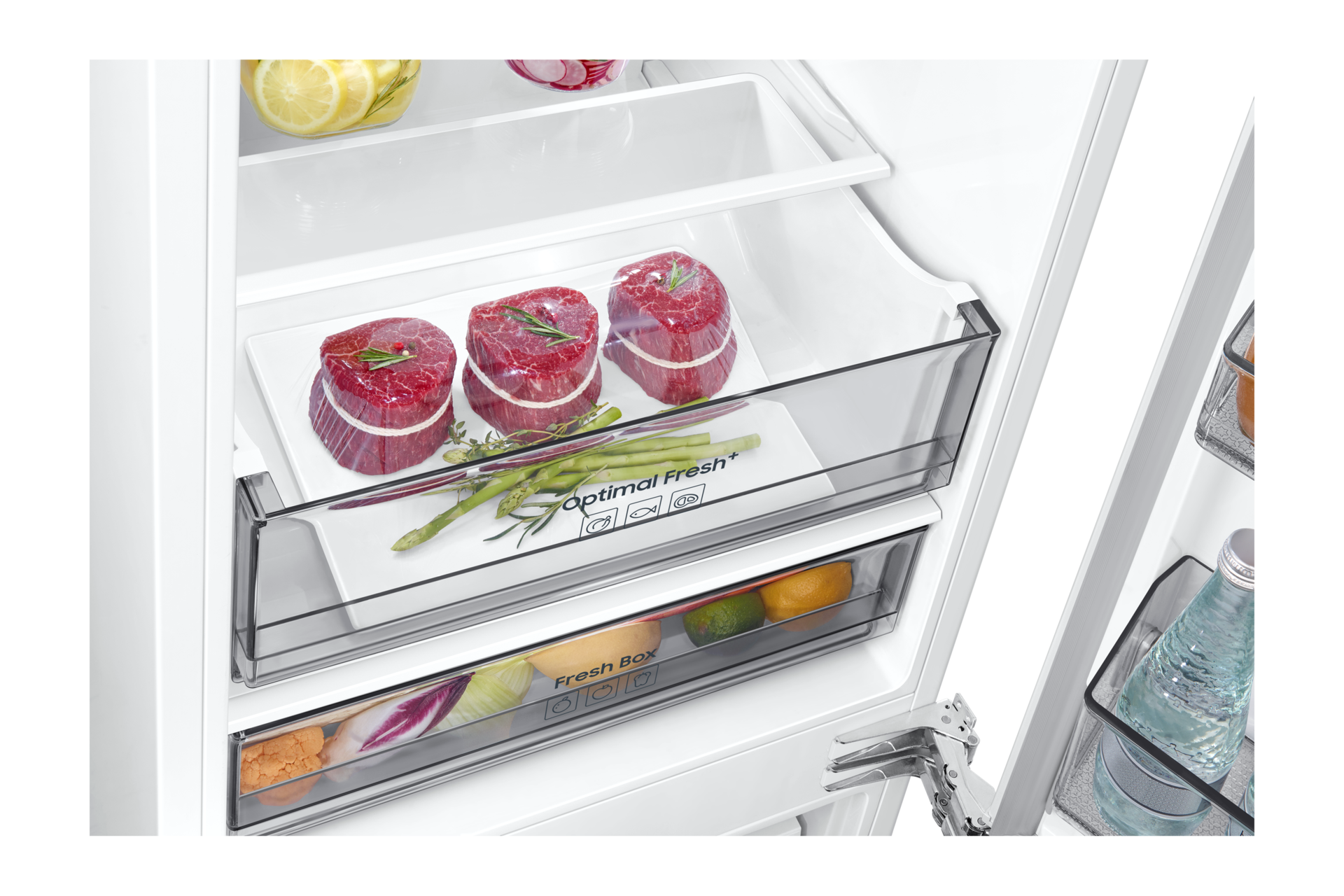 Komora Optimal Fresh+ wewnątrz lodówki BRB70F30BEF0EO