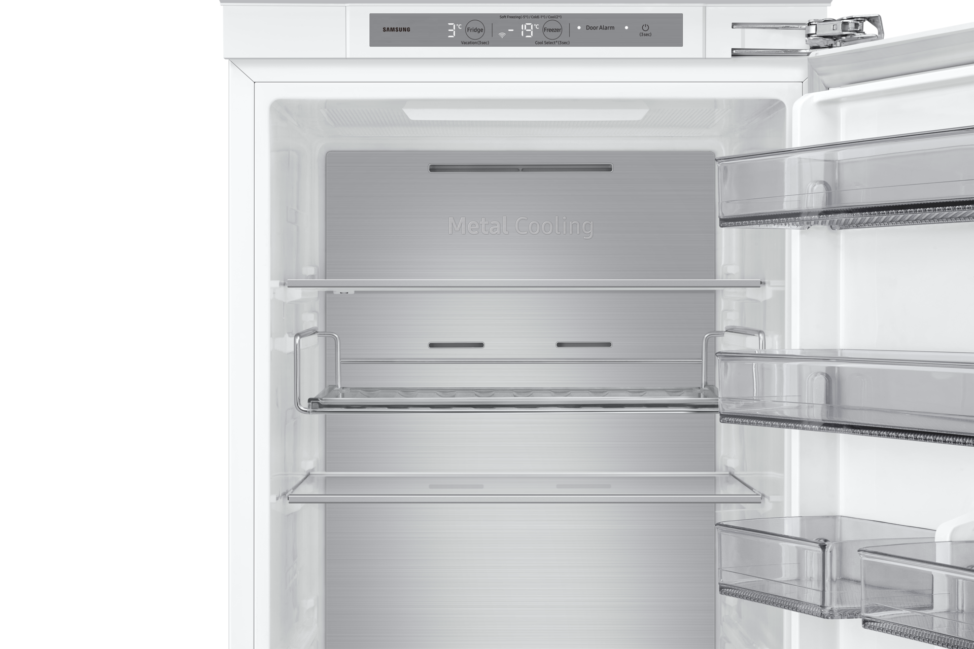 Wnętrze lodówki do zabudowy AI z dolnym zamrażalnikiem BRB80F30AES0EO, widok na górne półki