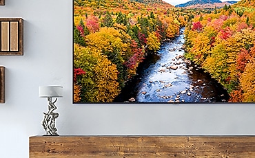 Telewizor Samsung AU7102 UHD to minimalistyczny design i doskonałość obrazu w jednym. Sprawdź!