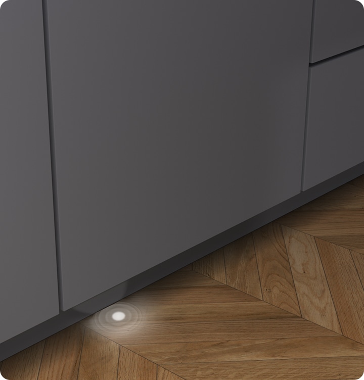 Shows a white light being projected onto the floor during a wash cycle, so you can clearly see if the dishwasher is working.
