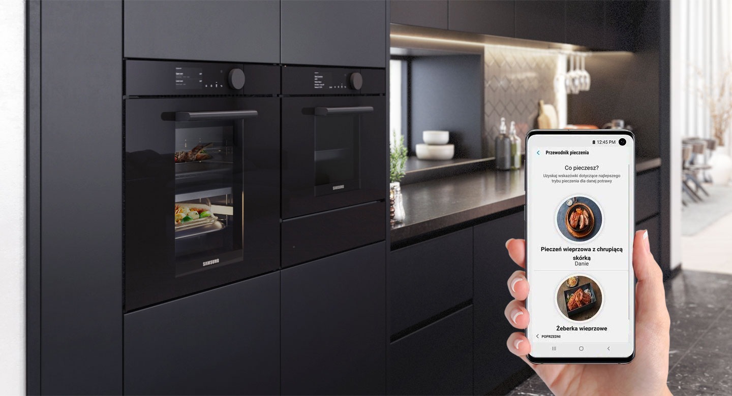 Piekarnik Dual Cook Samsung NV75T8879RK to nowoczesne urządzenie, nie będzie więc żadnych problemów, by skonfigurować go z naszym smartfonem.