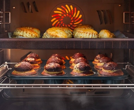 Piekarnik parowy Samsung Steam Cook NV7B5785KAK/U2 dla soczystszych potraw dzięki funkcji Steam Assistant