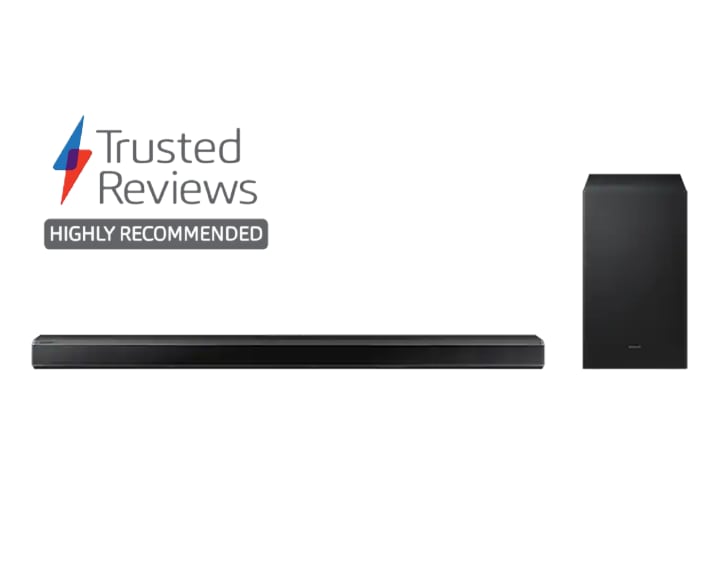 Zdjęcie zestawu soundbar Samsung z głośnikiem HW-Q700A 3.1.2ch.