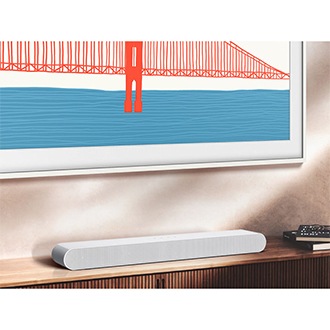 [Wídó~k ñá p~ółcé ñá~ bíáłý~ Sóúñ~dbár~ HW-S61B~ Sáms~úñg]