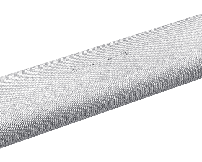 Zbliżenie od góry na panel sterujący soundbaru Samsung S61T o nowoczesnym designie, który z łatwością wpasuje się w pomieszczenie