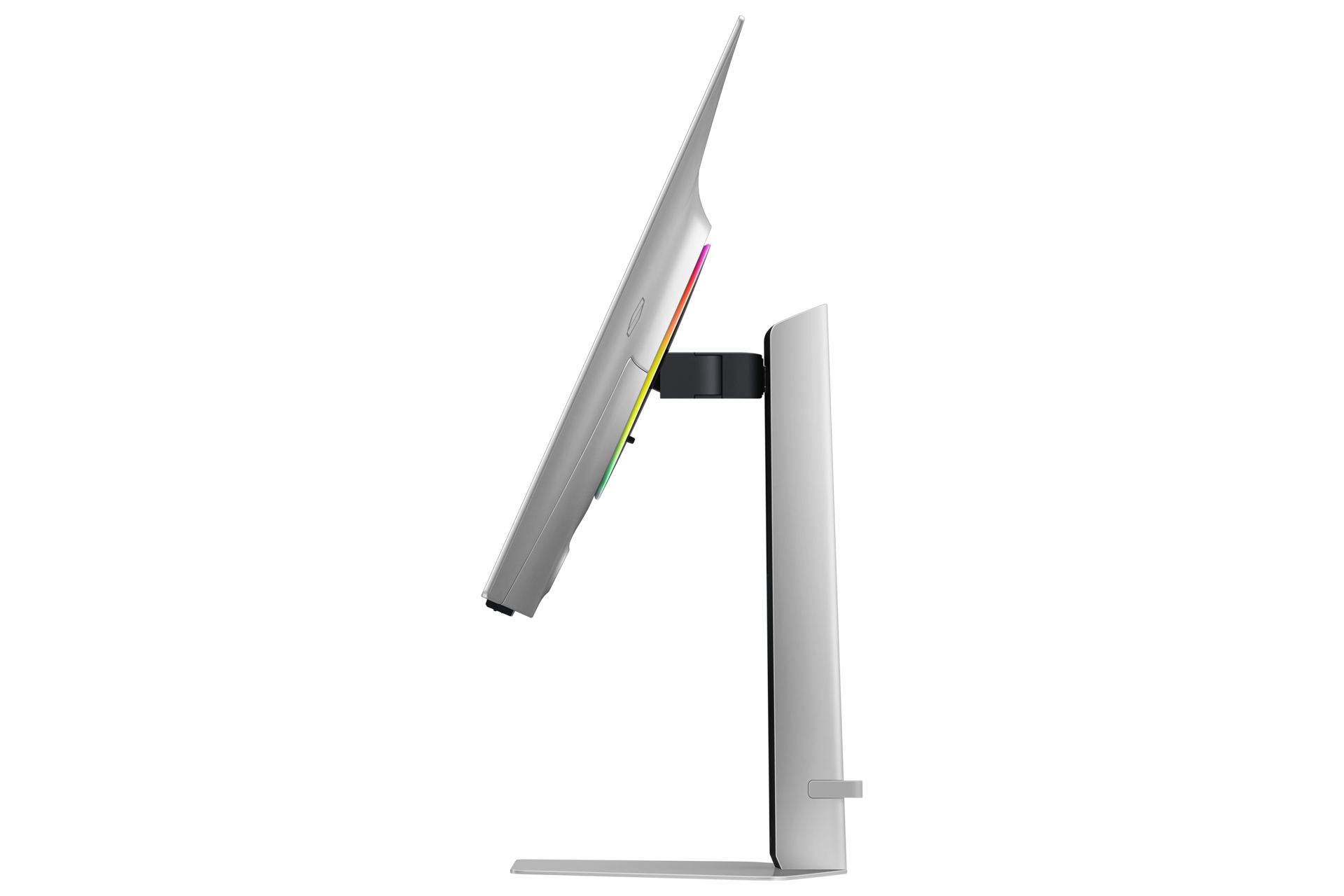 [Móñí~tór G~ámíñ~gówý~ Ódýs~séý Ó~LÉD G~8 4K 240Hz, ú~stáw~íóñý~ léwý~m bók~íém z~ ékrá~ñém ó~dchý~lóñý~m lék~kó kú~ górzé~.]