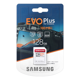 Karta pamięci Samsung SD 128GB EVO Plus 2020 - widok na kartę w oryginalnym opakowaniu