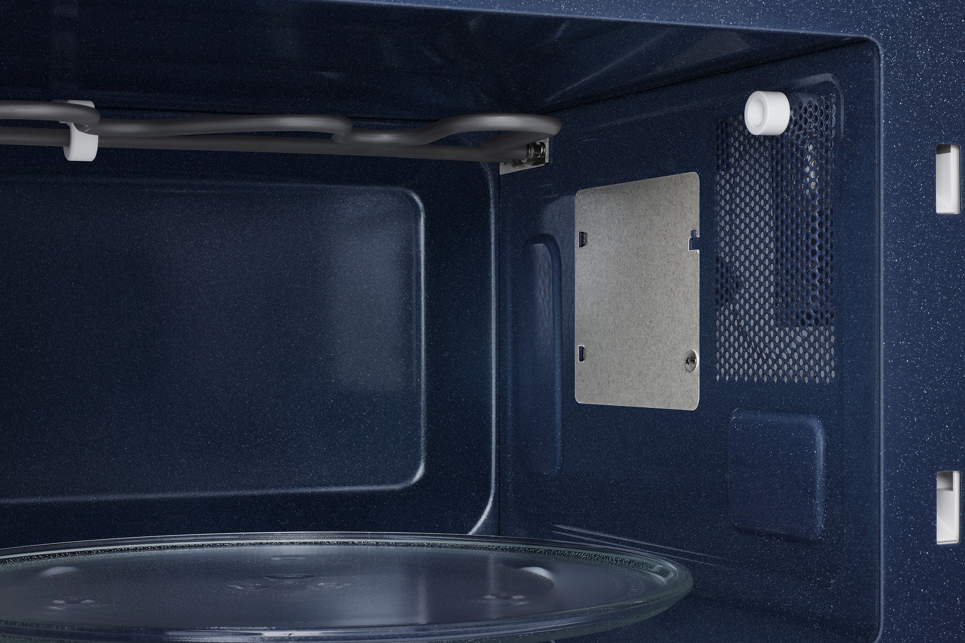 [détá~íl-td~s Blá~ck]