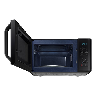 Czarna mikrofalówka wolnostojąca 800W MS23K3515GK/E2 z szeroko otwartymi drzwiczkami
