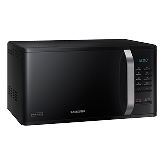 Czarna mikrofalówka wolnostojąca 800W MS23K352AK/E2, widok skosem w prawo