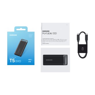 Zdjecie produktów w opakowaniu dysku przenośnego SSD 4TB T5 EVO USB 3.2 Gen 1.