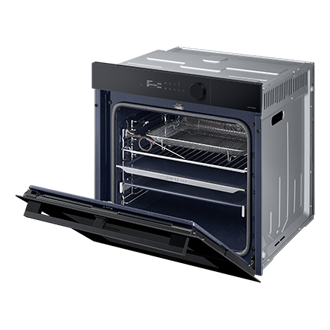 Piekarnik parowy NV7B5785JAK/U2 z technologią Dual Cook Flex i WiFi - widok po skosie w prawo z uchylonymi drzwiami