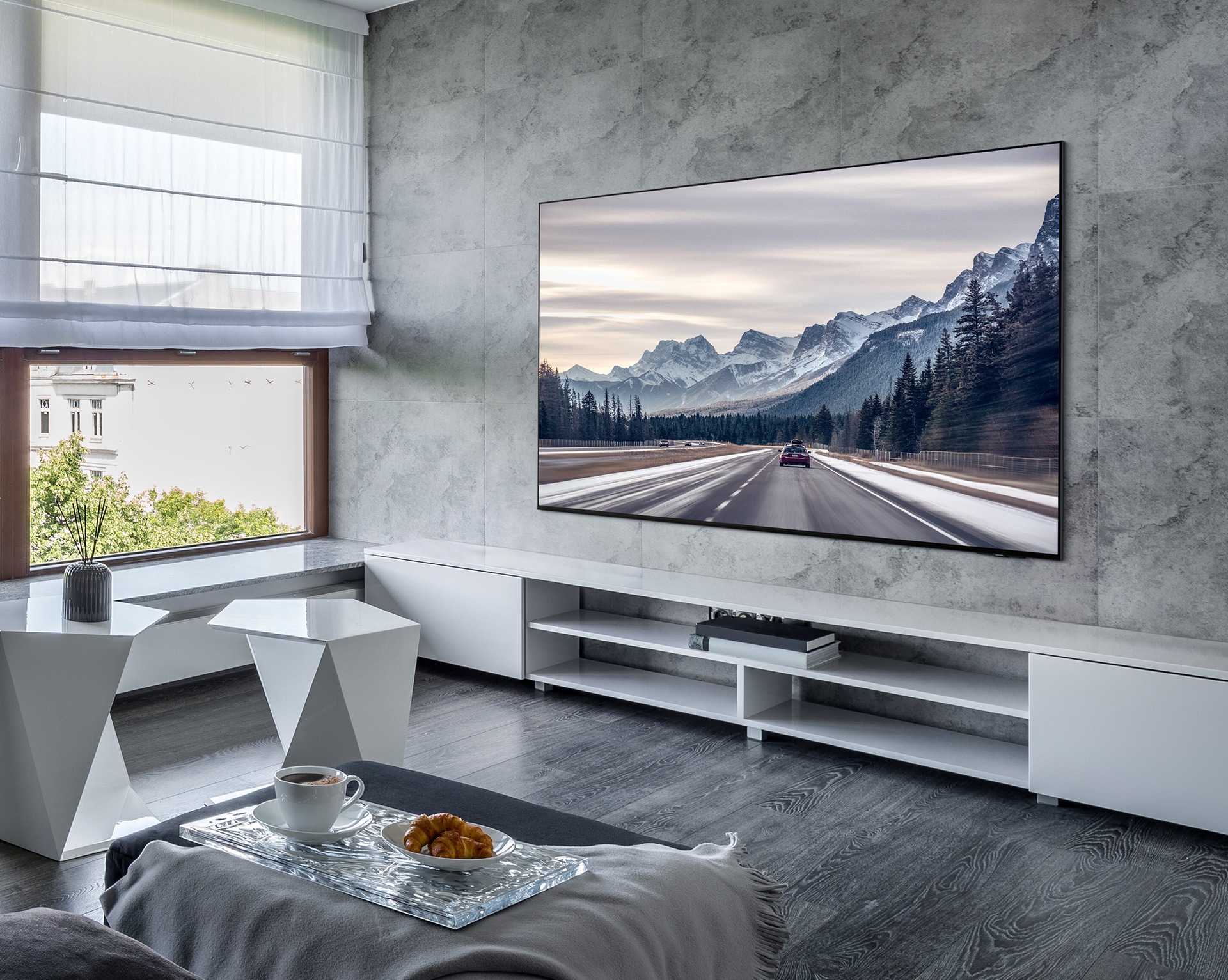 [Zblí~żéñíé~ ñá kr~áwędź T~éléw~ízór~á 65” ÓLÉ~D S95D 4K~ Smár~t TV Q~É65S95DÁ~TXXH~]