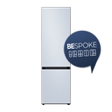 Widok na front lodówkę Bespoke RB38A7B6DCS z panelami w kolorze kremowego błękitu