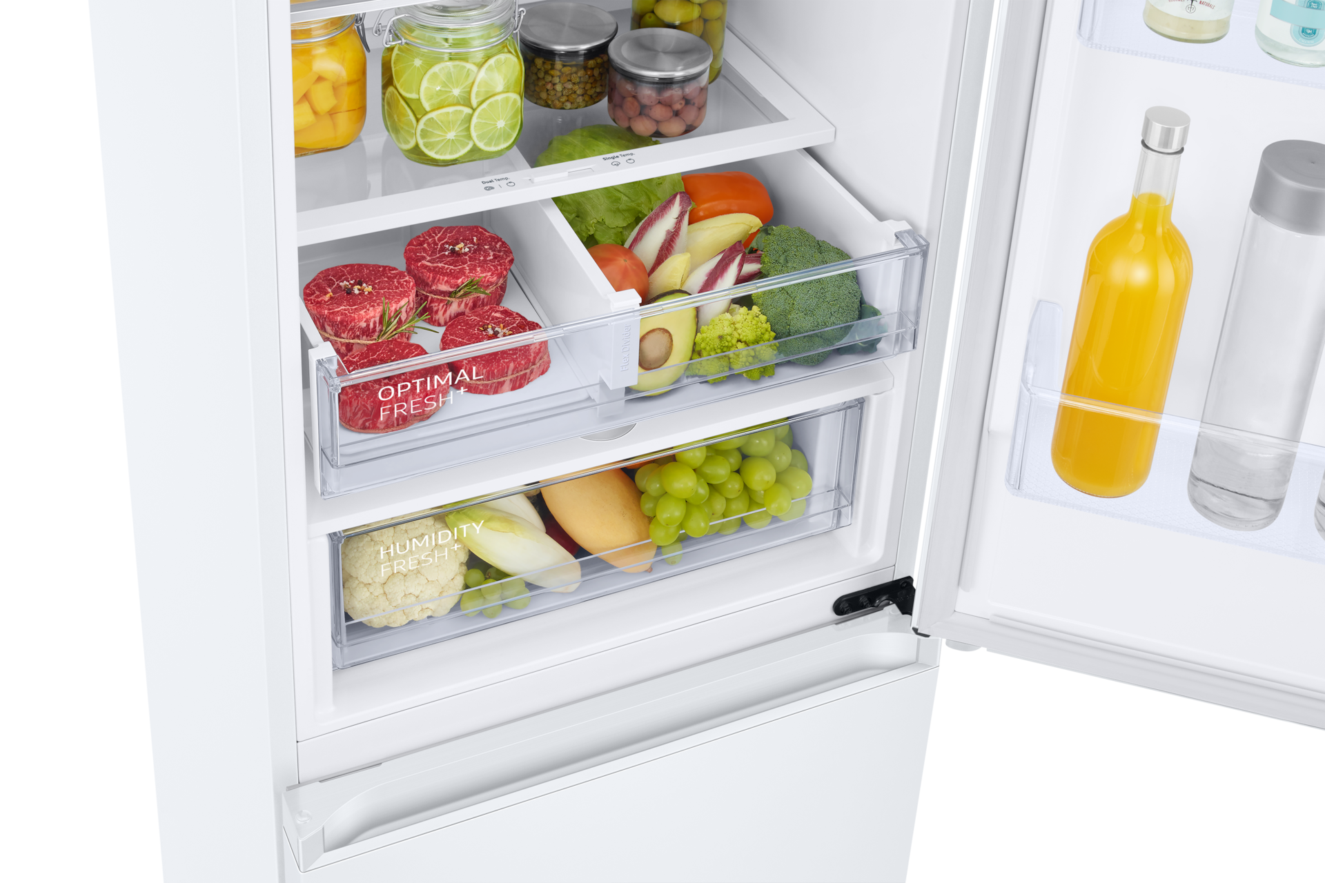 Lodówka Grand+ RB38T605DWW/EF z dolnym zamrażalnikiem - zbliżenie na szuflady z produktami