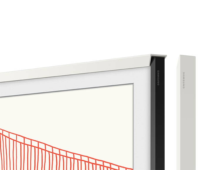 Zbliżenie na założony jenen element ramki The Frame w telewizorze Samsung 65 cali (VG-SCFA65WTCXC)