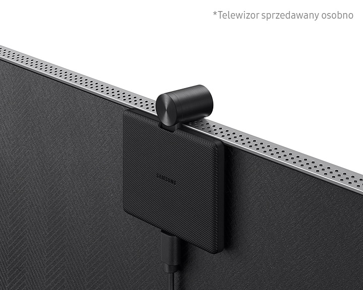 Kamera do telewizora Slim Fit Samsung VG-STCBU2K/XC-  widok z tyłu zamontowana na telewizorze