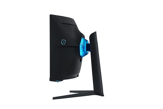 odessy 32型 samsung g7 240hz gtg1ms wqhd