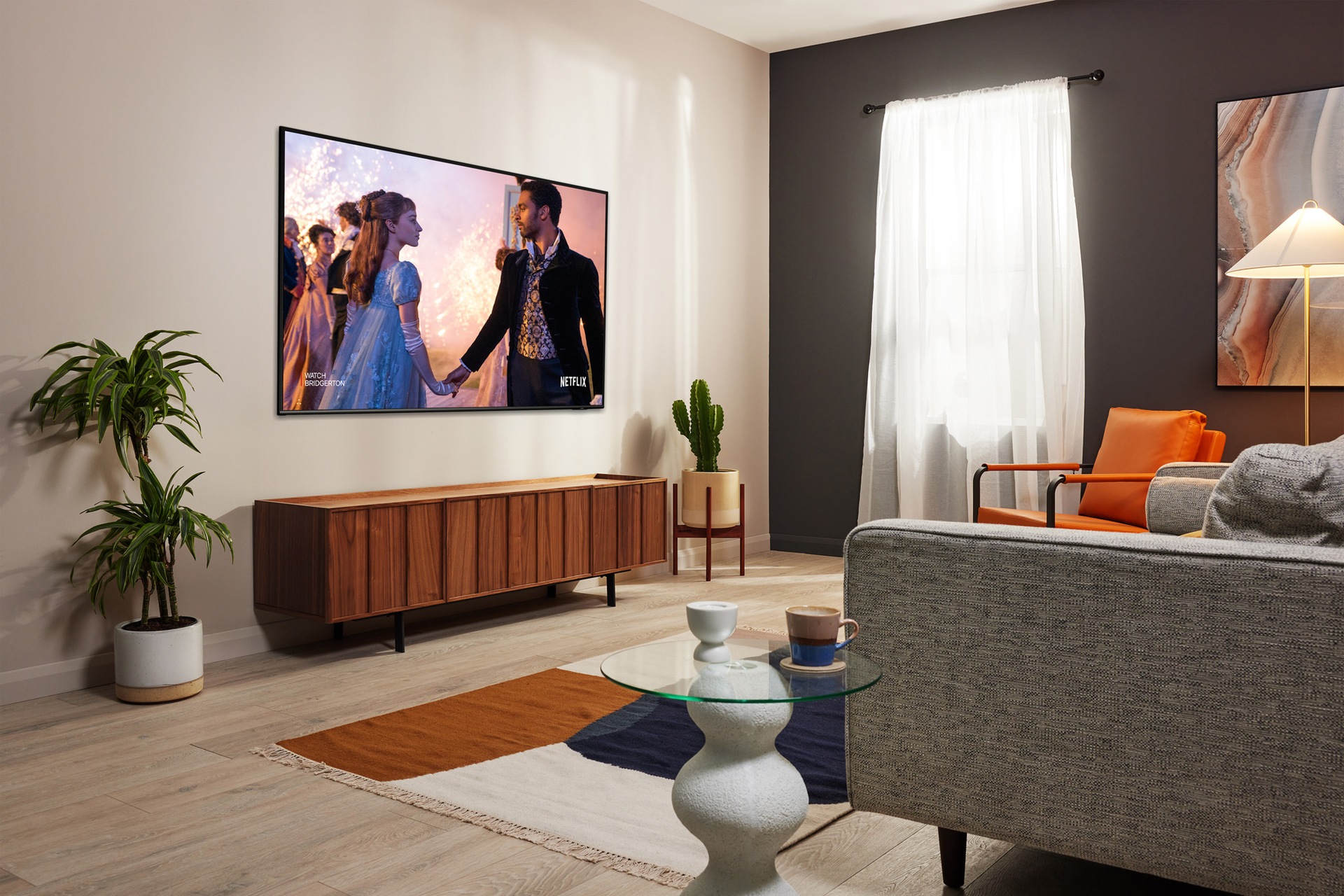 Q70B QLED TV Lifestyle Feature Image 2 Low Res jpeg