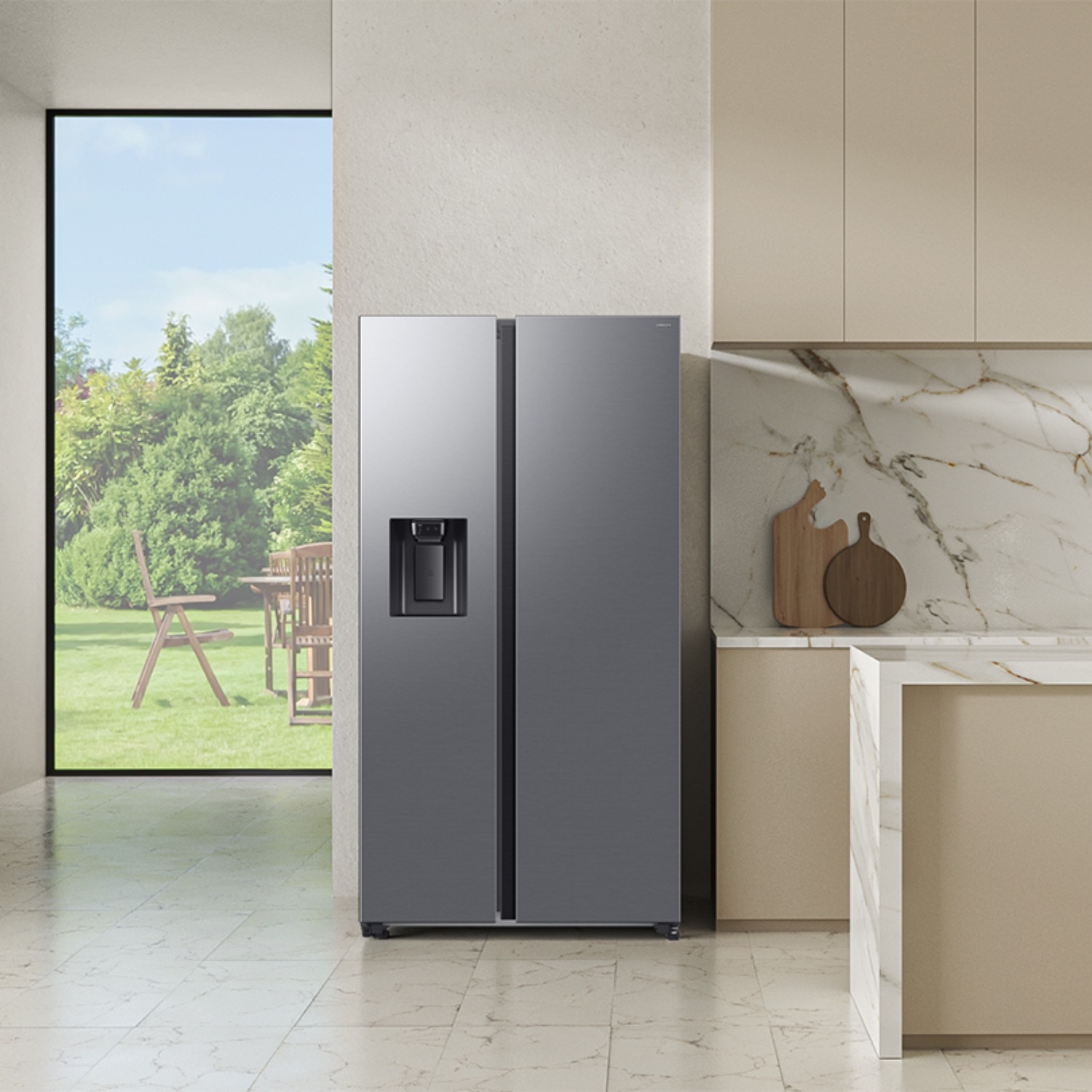 front-open-with-food Silver