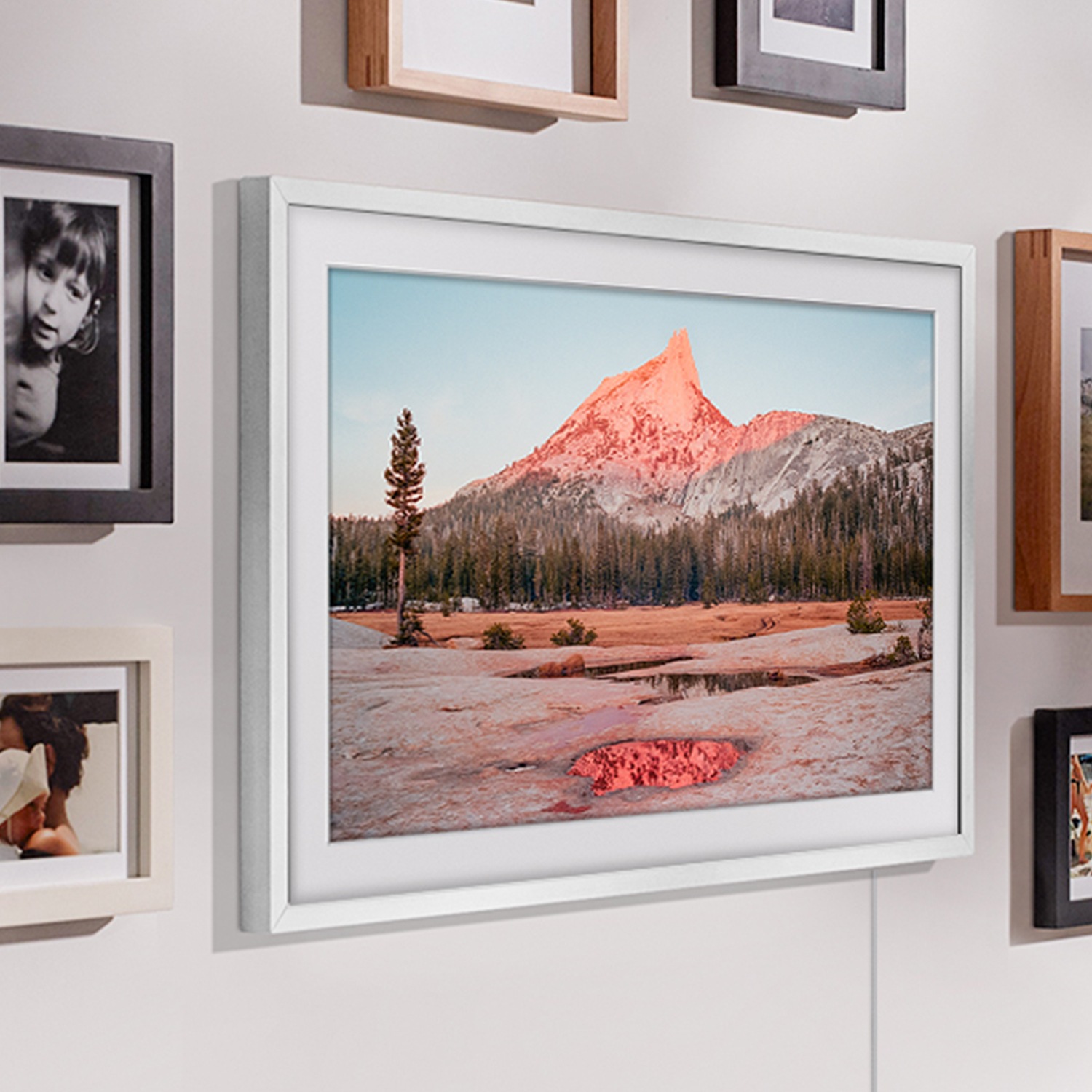 r-perspective2 Black