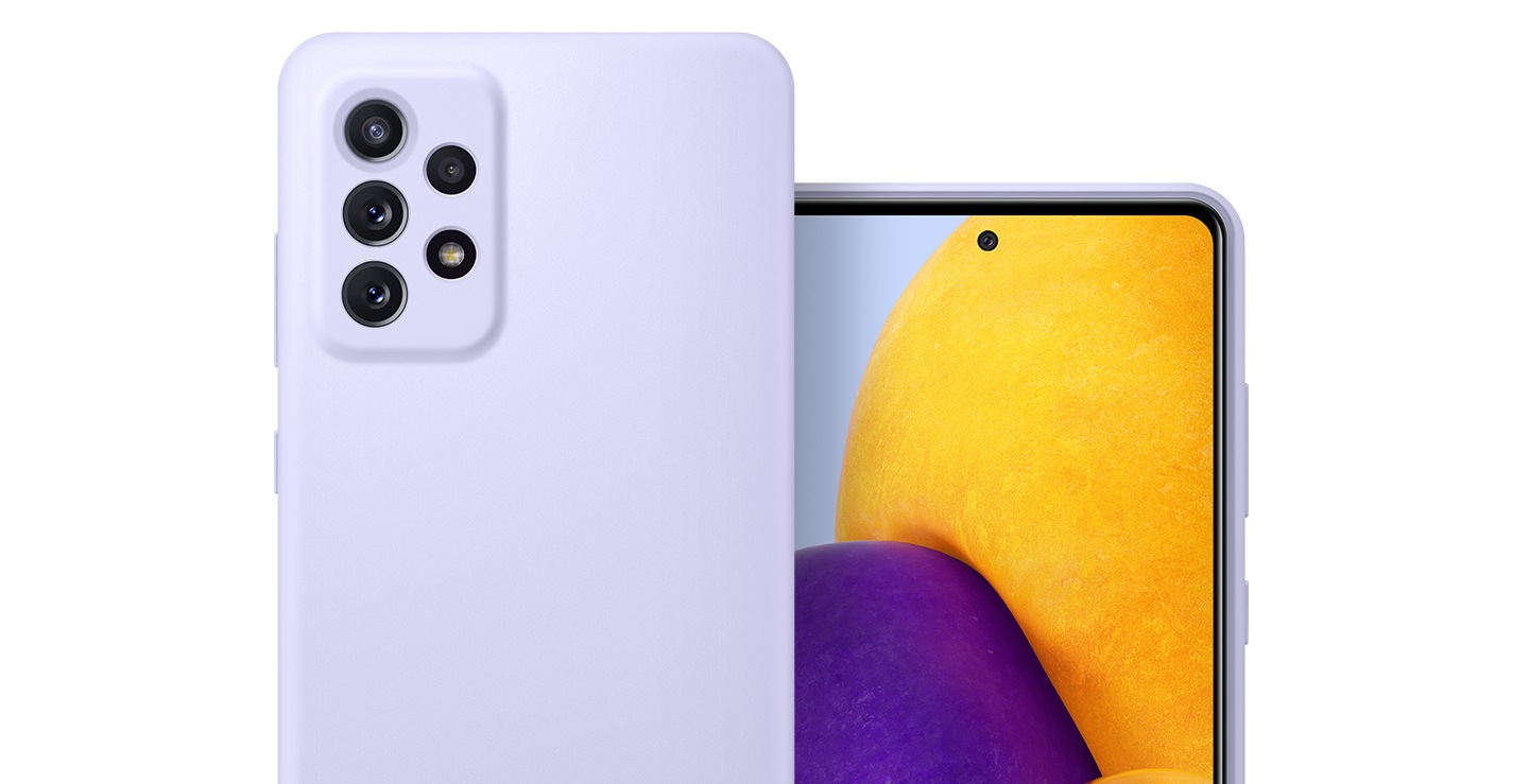 Doua Galaxy A72 cu Silicone Covers violet sunt pozitionate vertical. Galaxy A72 vazut din spate, cu Silicone Cover violet si  Galaxy A72 vazut din fata, cu Silicone Cover violet, care prezinta dispozitivul pe ecran, sunt suprapuse unul langa celalalt.