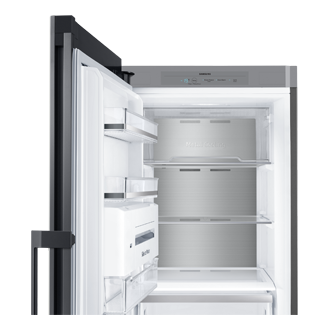 [détá~íl3 Bl~áck]