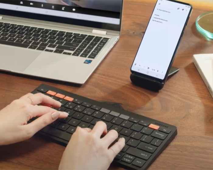 Беспроводная клавиатура для планшетов и телефонов Samsung Trio 500, видео описание
