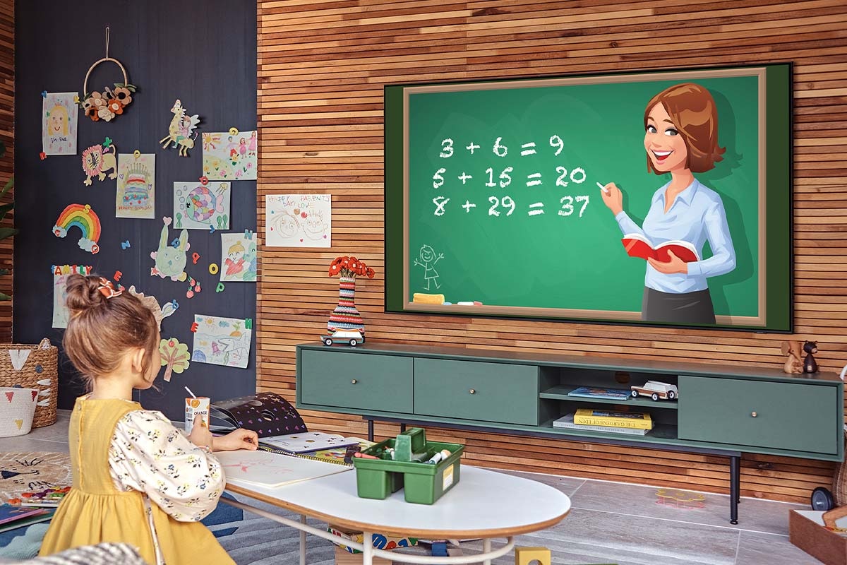 UHD 4K телевизор Samsung QLED QE65Q60AAUXRU 65 дюймов - купить | Цены и ...