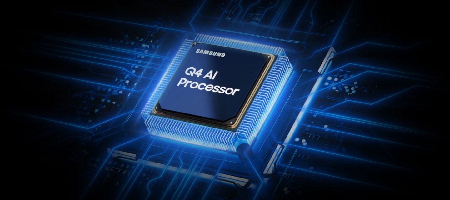 تظهر شريحة المعالج Samsung Q4 AI وهي تهبط على اللوحة الرئيسية للتلفزيون وتضيء بموجات طاقة تندفع بقوة من الشريحة إلى بقية التلفزيون.
