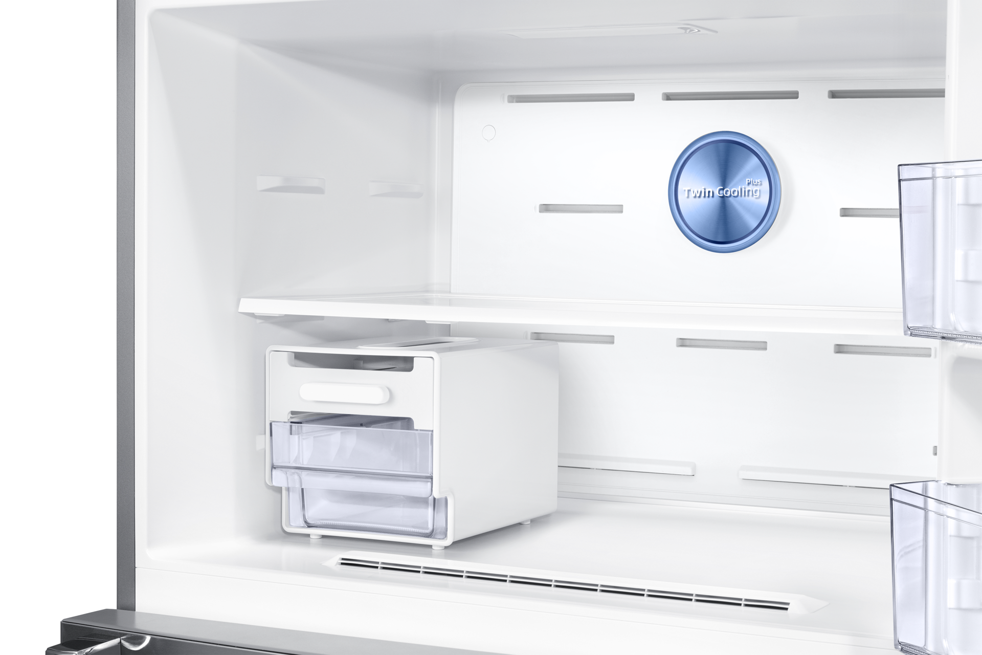RT7000K Top Freezer with  Twin Cooling Plus™, 580L Detail1 Silver 