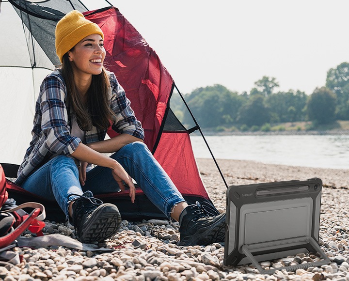 Samsung Galaxy Tab S9 FE Cover - Black | Samsung KSA