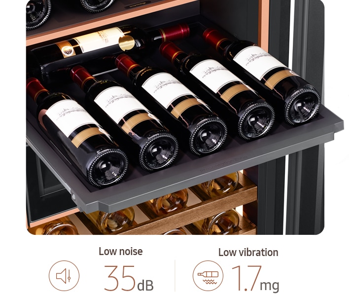 There are many wines stored in the rack. These are stored at low noise of 35dB and low vibration of 1.7mg.
